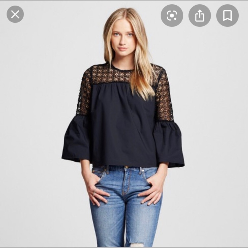 WWW Bell Sleeve Top